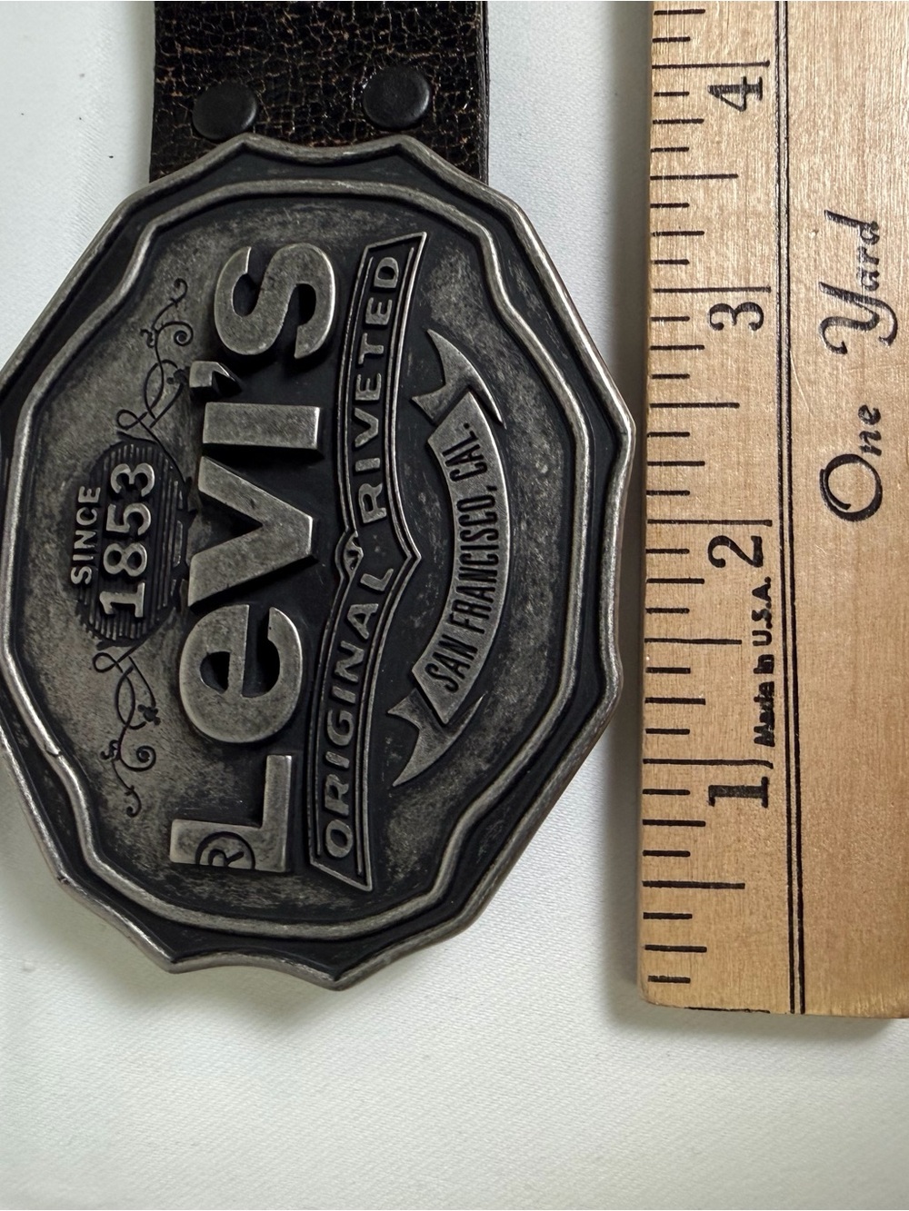 Levi's Antique Silver Belt Buckle and Leather Belt 36 - Picture 11 of 13